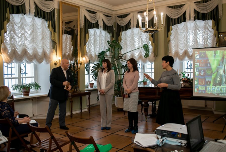 Киноклуб памяти новомучеников Лопасненских